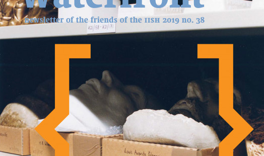 Cover of On the Waterfront 38. Cover of On the Waterfront 38. Photo of some shelves in the IISH archive containing marble busts and small sculptures.